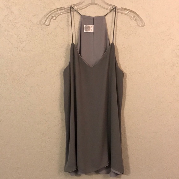 Express Reversible Tank Top - Picture 3 of 4